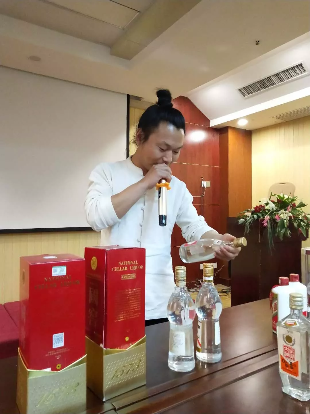 微信图片_20190415091741.jpg